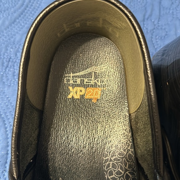 Dansko Clogs. Size 41. Size 11 is this size. - Picture 2 of 7